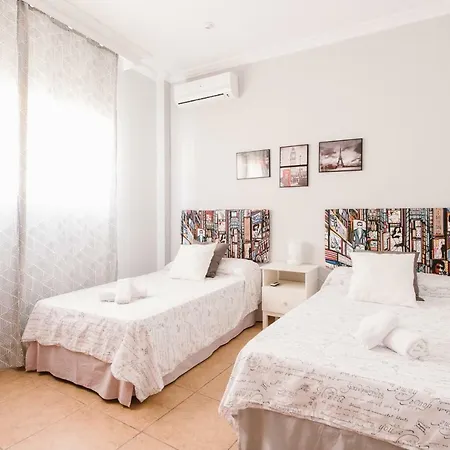 Vakantiehuis Gelvesturist Free Parking *