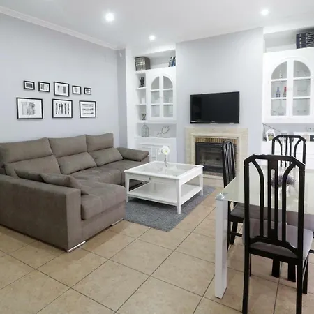 Gelvesturist Free Parking 度假居